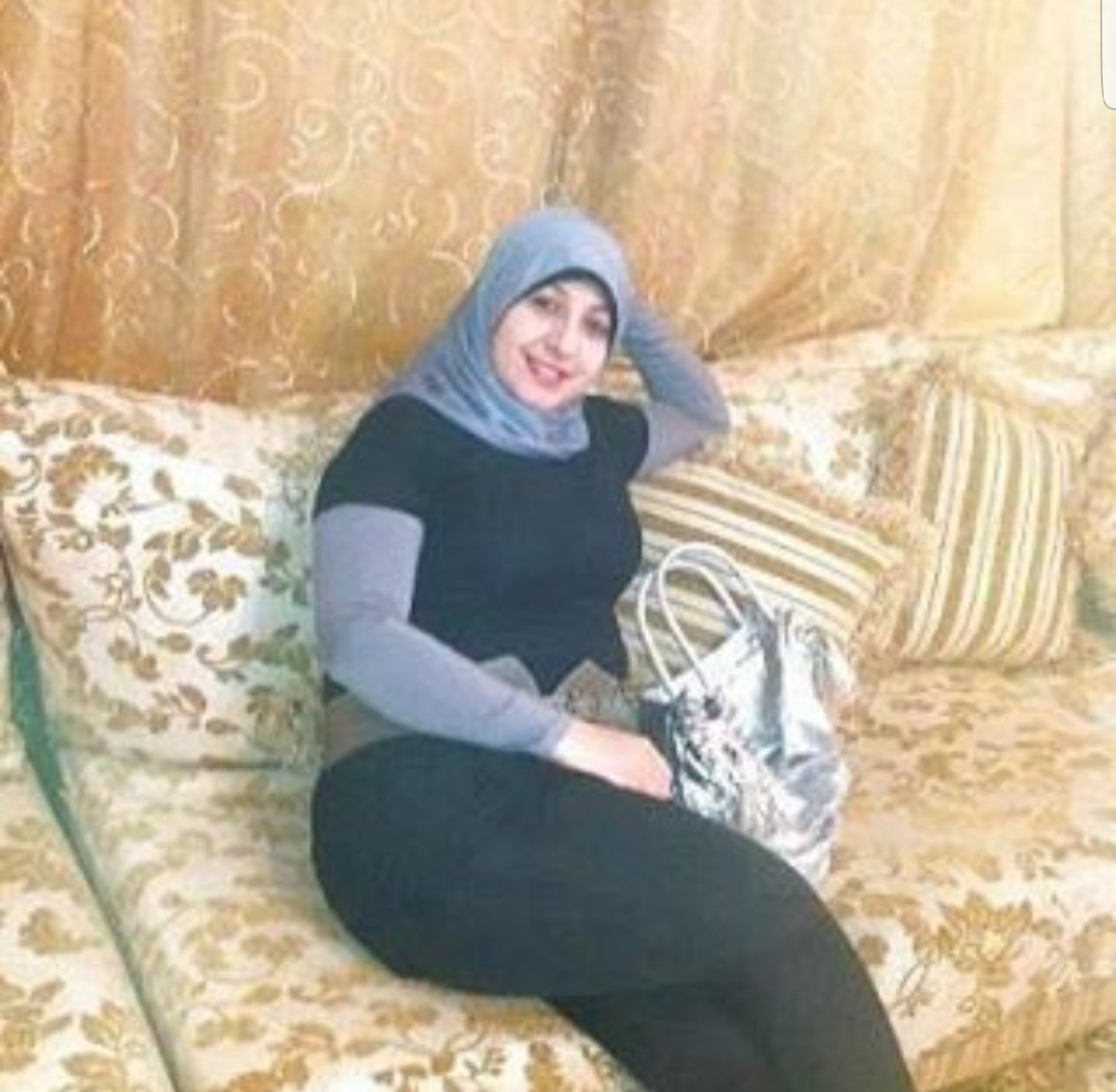 عکس سکسی ایرانی on X: یه خانوم مذهبی ولی خوشگل و شوهر دوست که دنبال ازدواج  مجدد هست عکسو لایک کنید تا بشناستتون. t.coEeqxP4CTKi  X