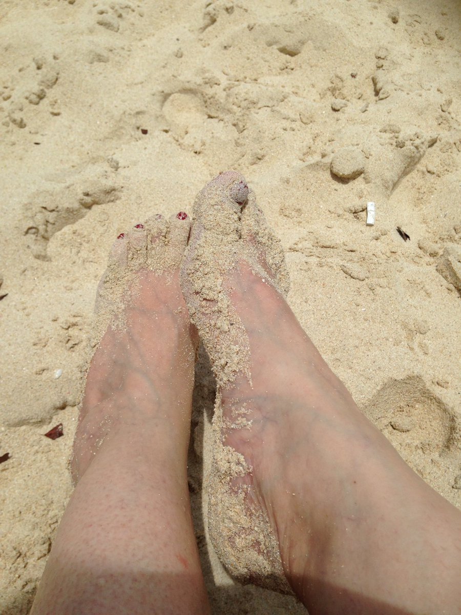 FootBabes's tweet photo. Toes in the summer https://t.co/o5FMte7hjm