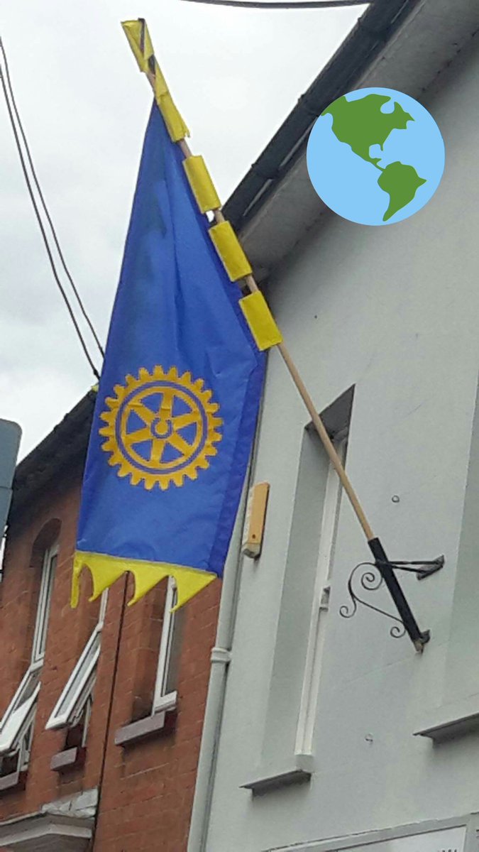 Otter_Rotary's tweet photo. https://t.co/fOGmwrazvZ Rotary Club of Otter Valley Flying new flags in Ottery St Mary. Proud to be making a difference.  #Rotary https://t.co/rGCeqhqGCP