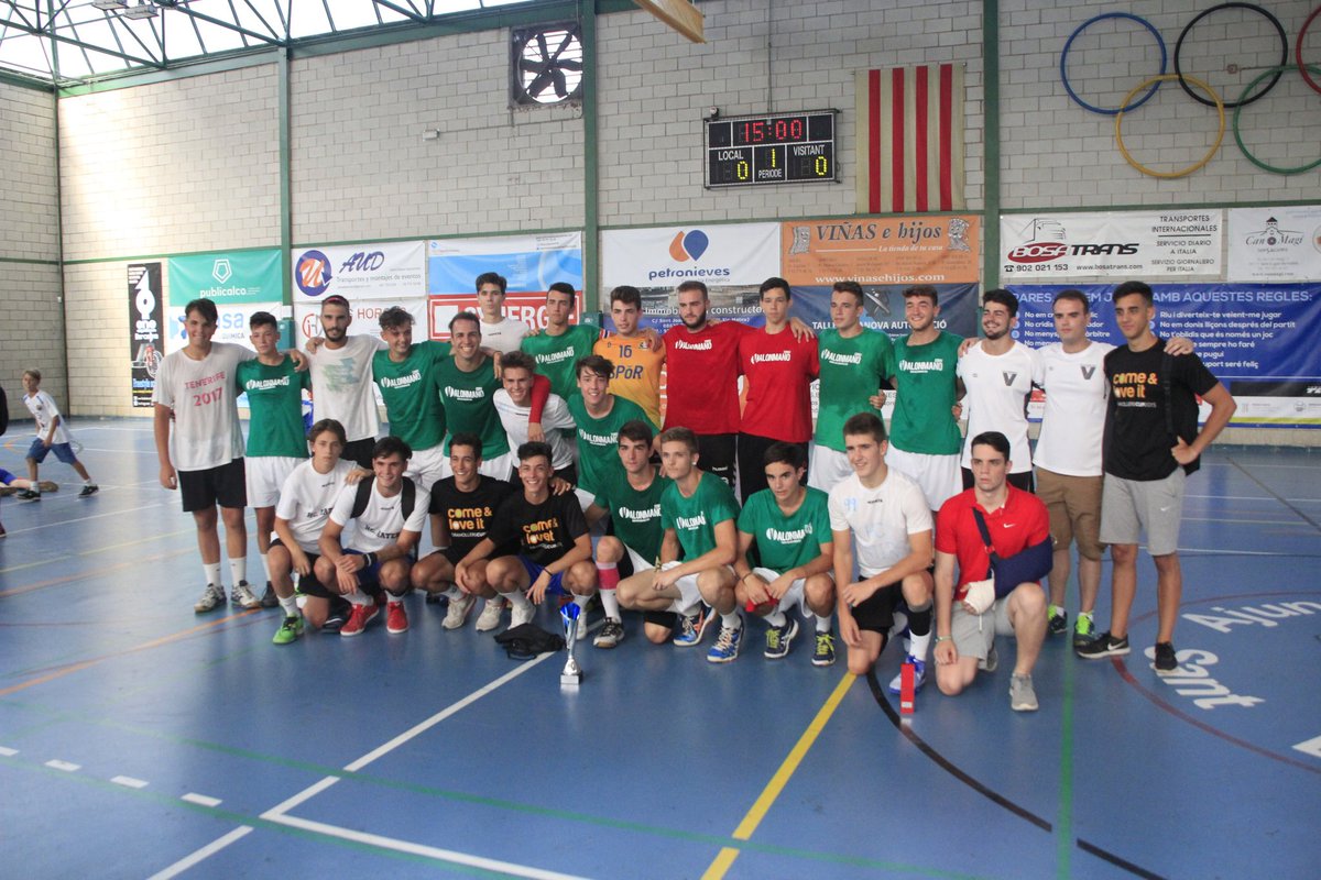 joanobi17's tweet photo. Gran @Sanescup17 un any més amb els cracks de @ValonmanoConV amb 6 equips, 5 finals i 2 títols, BRUTAL
Sumant grans experiències, Gràcies!! https://t.co/FpwMixQUw8