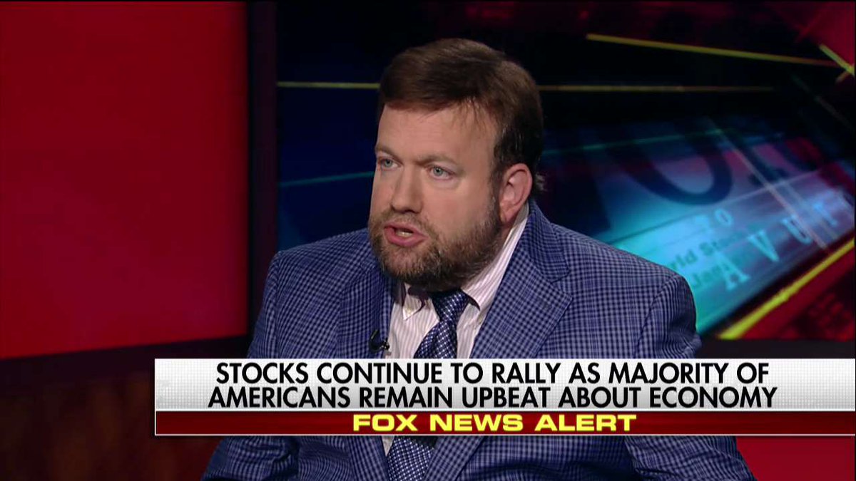 FoxNews's tweet photo. .@FrankLuntz: "We tend to focus on Russia... The average voter is focusing on where the country's headed and will they benefit from it." https://t.co/xIjt9CMbsG