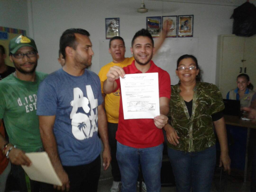 leonel_reyes_'s tweet photo. #universidadespublicasvota51 https://t.co/2TxLxPlucz