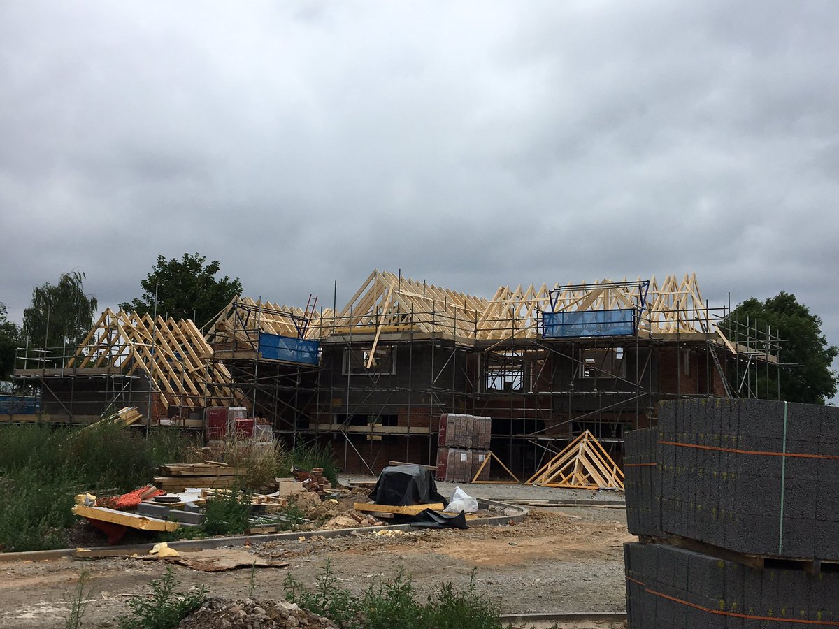 End of a busy day with <a href="/KingLifting/">King Lifting Ltd</a> installing  <a href="/Pasquill_UK/">Pasquill_UK</a> roof trusses on a not so sunny day
