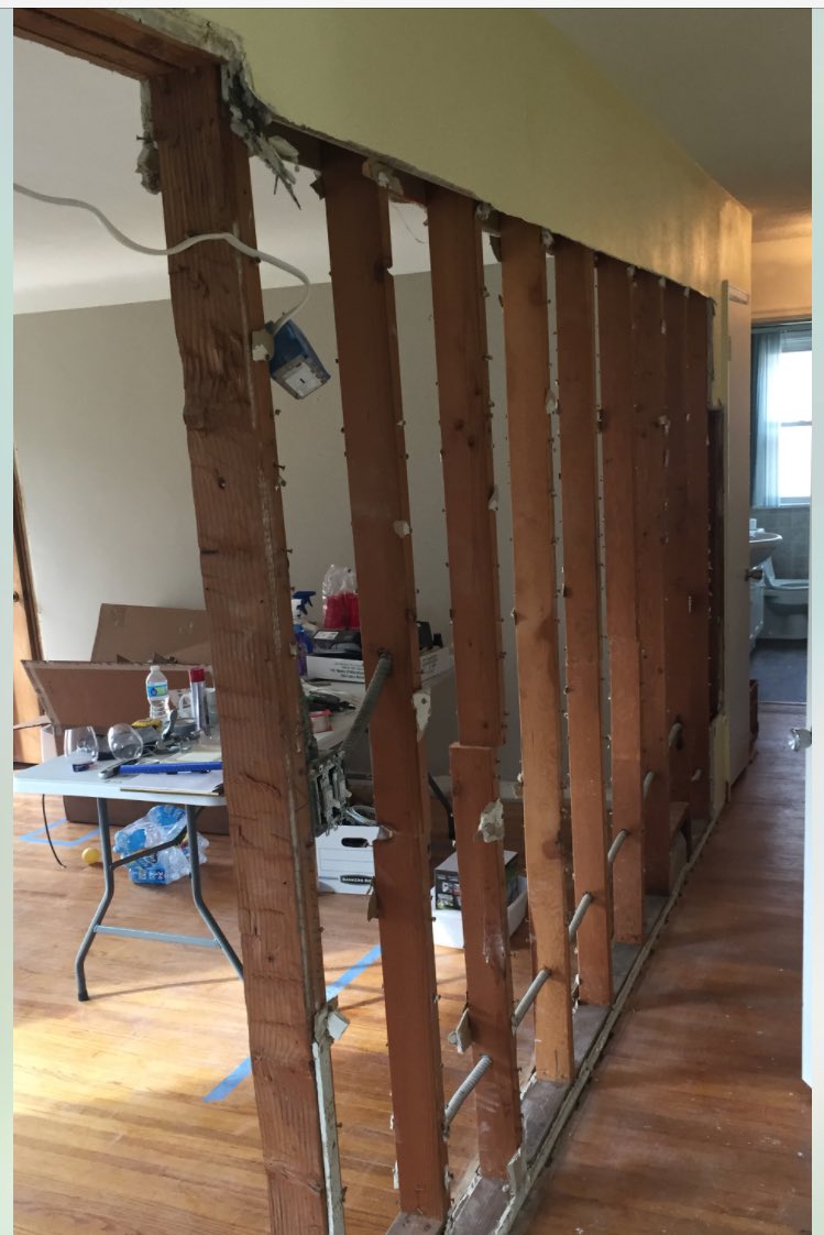 CBS_MN's tweet image. #diy &amp;amp; #homeflipper Purchasing a home or starting a home project? Read this blog cbsmn.com/blog/?p=412 

#completebuildingsolutions