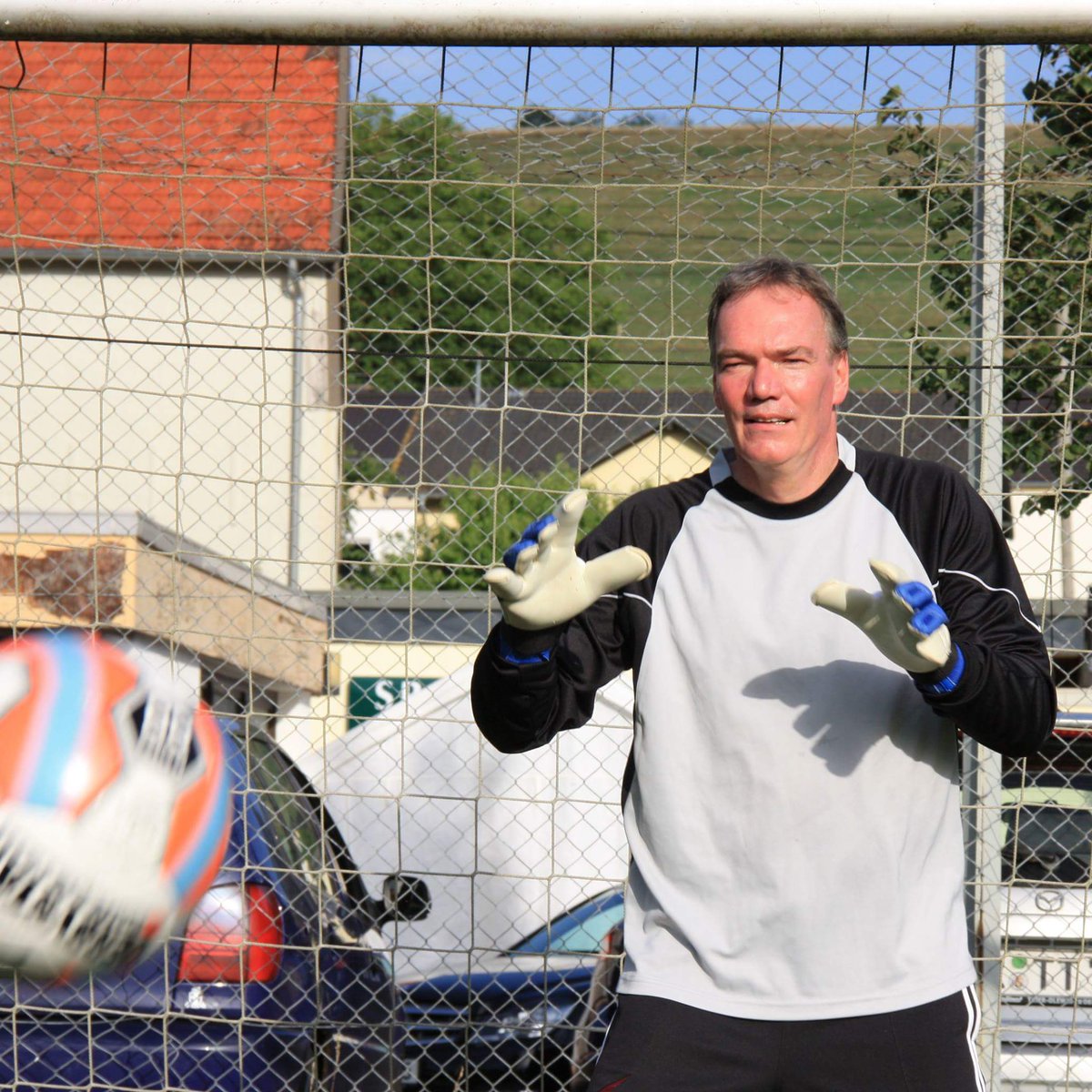 AndreasSteier's tweet photo. Vorbereitung auf die Spielsaison hat begonnen. Und ich mach mich warm für den Wahlkampf-Endspurt bis September! #aumfb https://t.co/fN6c3pNKGj