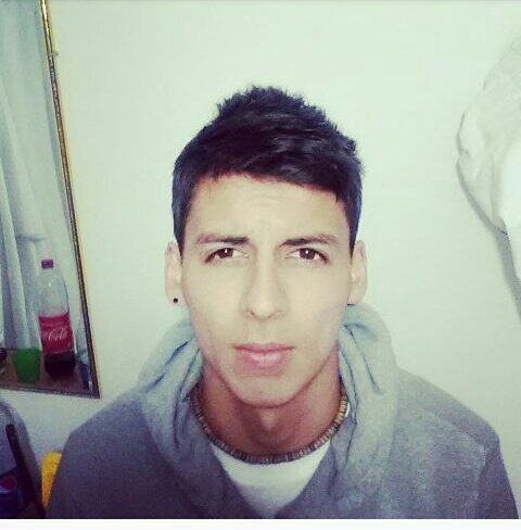 tito95_97's tweet photo. Tito disponible 24x7 escribame soy vnz 40 dolares pasar un buen rato de sexo.,0979204516 https://t.co/EDZSNvTjAJ