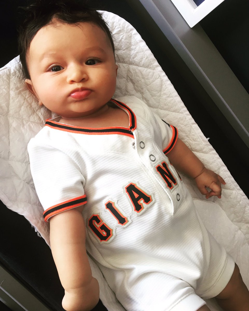 Is there a Giants game today? We have no idea we just wanted to look cute 🖤 #threemonthsold #gogiantsunlesstheresnogame