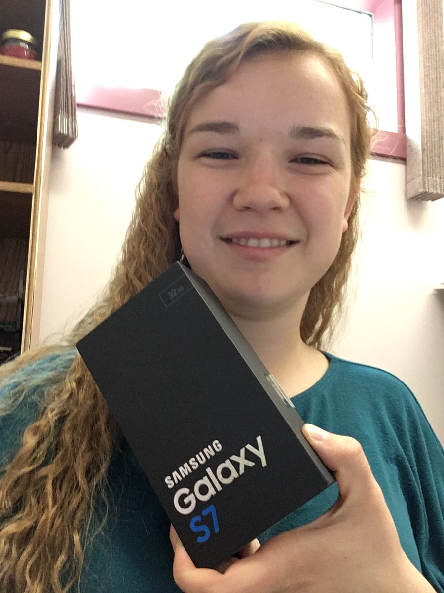 texiApp's tweet photo. Check out our June #Gold level #prizeWinner, Michelle Berg! Thanks to @TELUS, Michelle is rewarded for her #safedriving habits.#winWithTexi https://t.co/ASJJI14yiQ