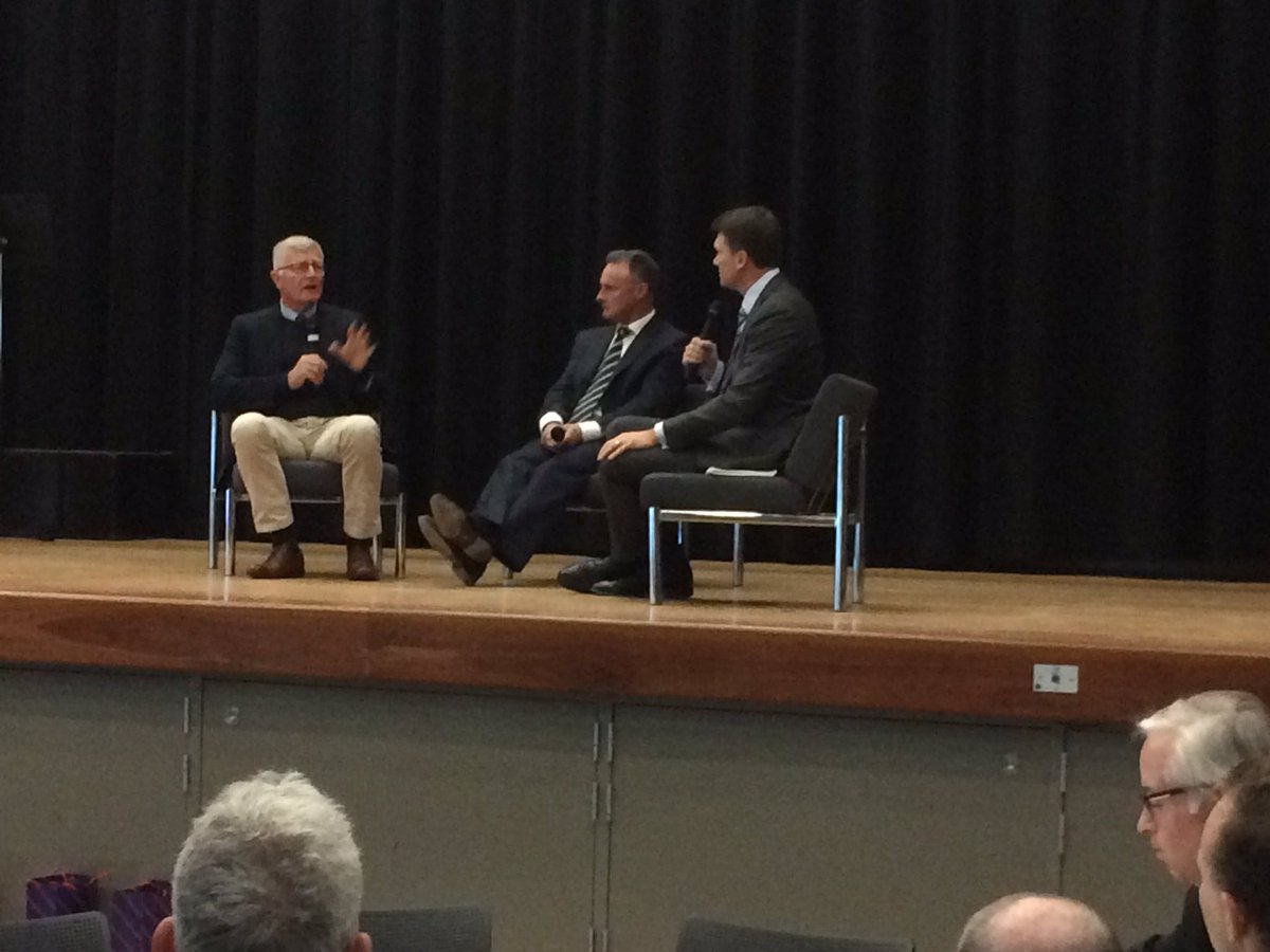 Sports and Thoughts Breakfast @BarkerCollege with Peter Taylor and Brett Papworth @PJjHeath #sportinglegends