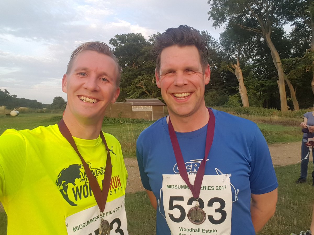 Dansitri's tweet photo. A good runs today by @DanSavine &amp; @siwade82 at the very well organised #panshangerparkrun . #dontfinishlast #dfl #smiles https://t.co/9uFAoUew8t