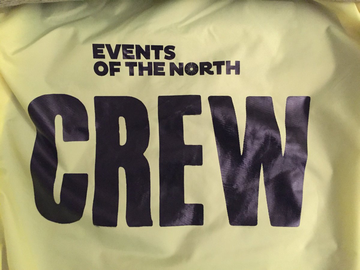 proudcharlotte1's tweet photo. Brilliant evening volunteering/handing out water at @durhamcityrun! Loved it! Well done everyone! ☺️👍🏻🏃🏻#thanks #eventsofthenorth https://t.co/Kzh3rEqA6d