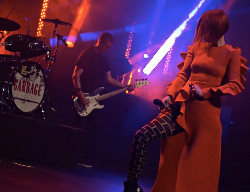 PeoplesRevTeam's tweet photo. Living  for Livne on legend front gal Shirley Manson @garbage. #fashion #garbage #livne https://t.co/9RV25MbHA0