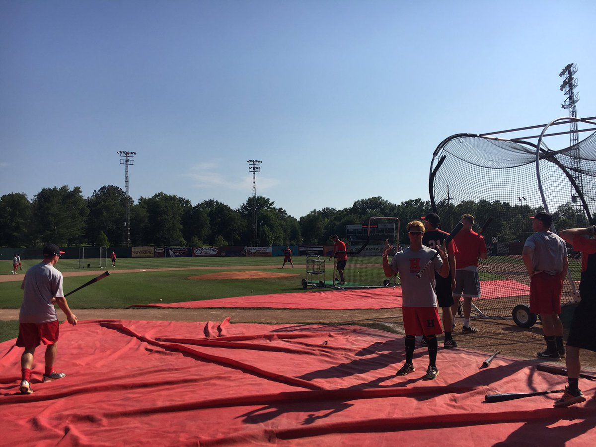 HoptownHoppers's tweet photo. We've arrived at League Stadium for our game tonight against @DCBombers! #HoppersBaseball https://t.co/N887sGYfuR
