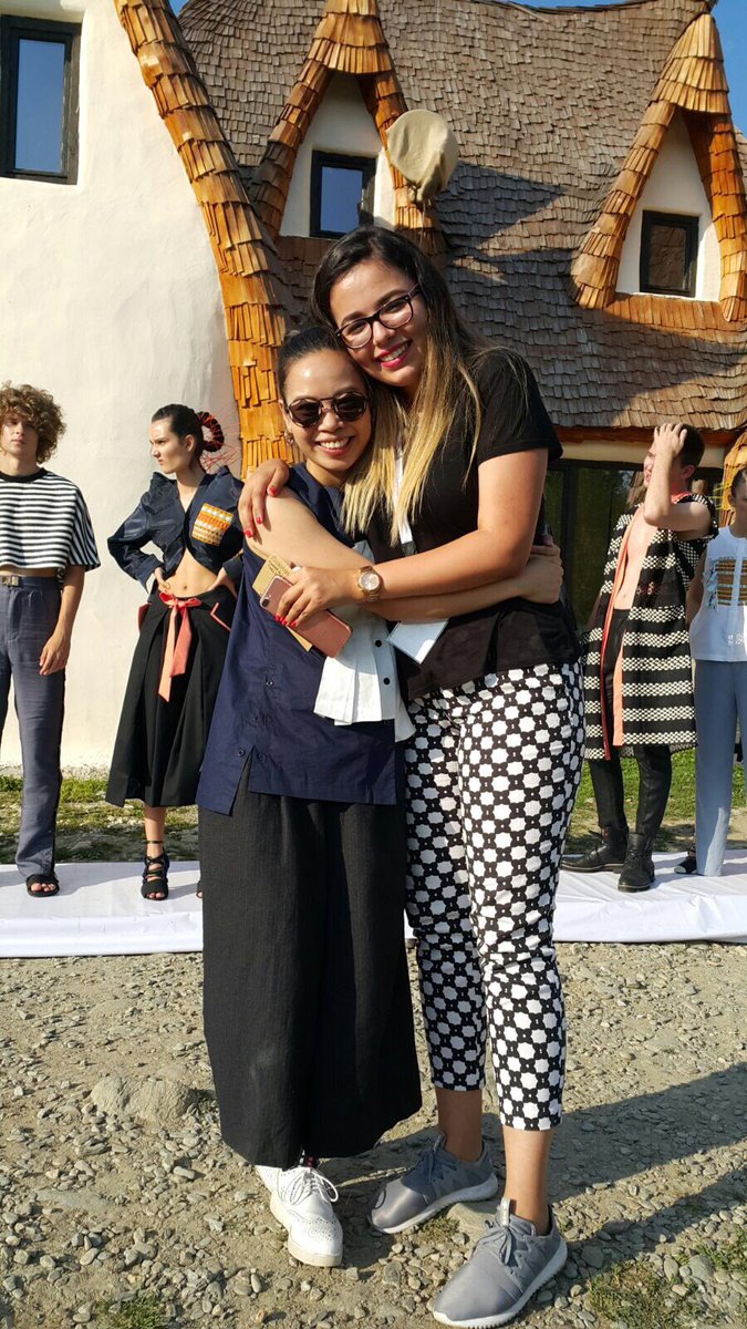 anelepop's tweet photo. The best experience I have ever had as a fashion blogger until now @feericfashion ! Thank you! See you next year! 💞 #feelfeeric https://t.co/ItvaKIj4LJ
