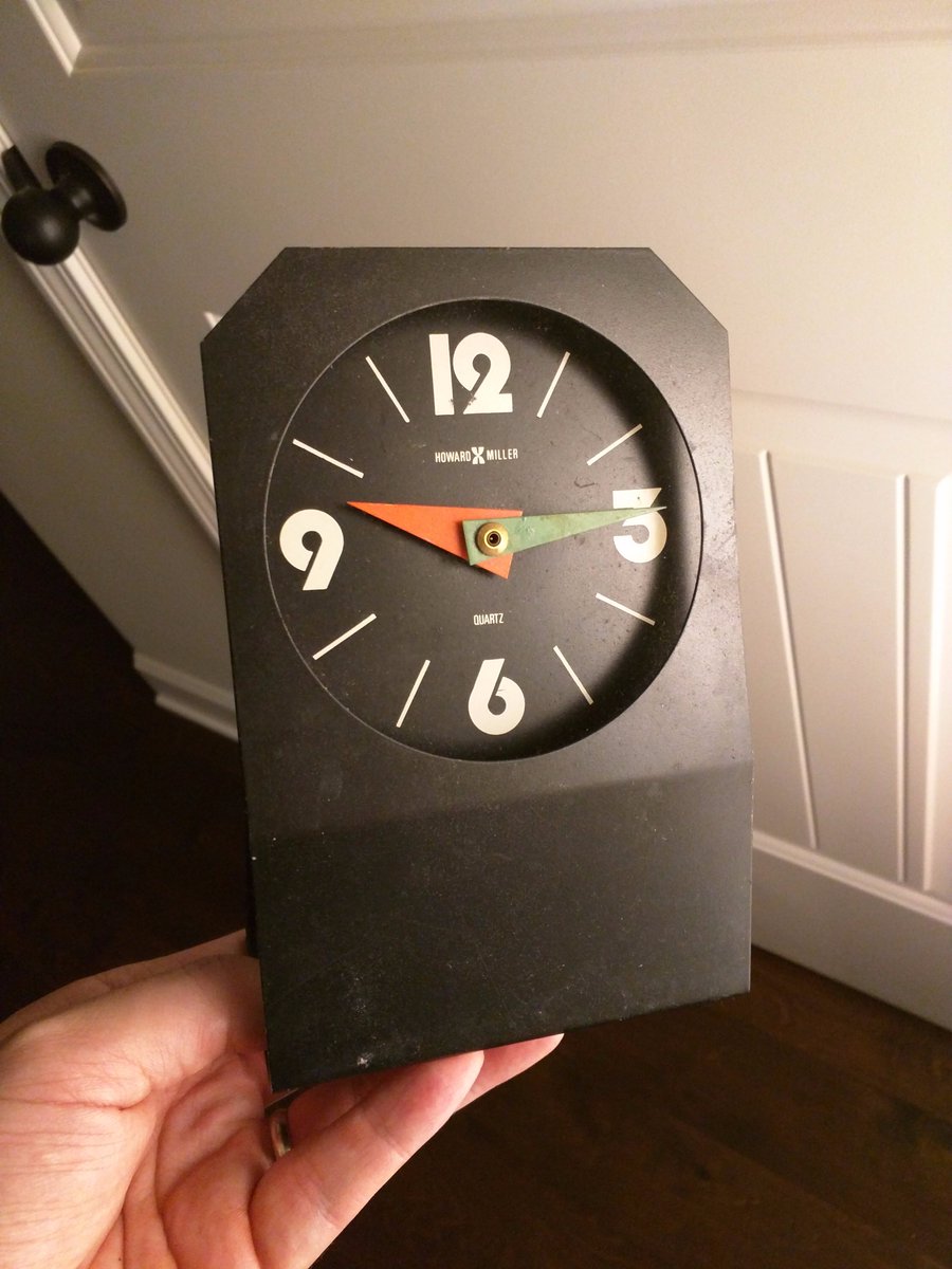 sMoRTy71's tweet photo. @howardmillermkt I am trying to identify an old HM clock. Any details on this little guy? https://t.co/IBoFUHMKUh