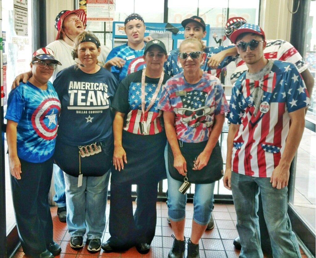 foles72's tweet photo. John's team at 3049 going all out!!
#sritulsa https://t.co/TUDrIsVyNT