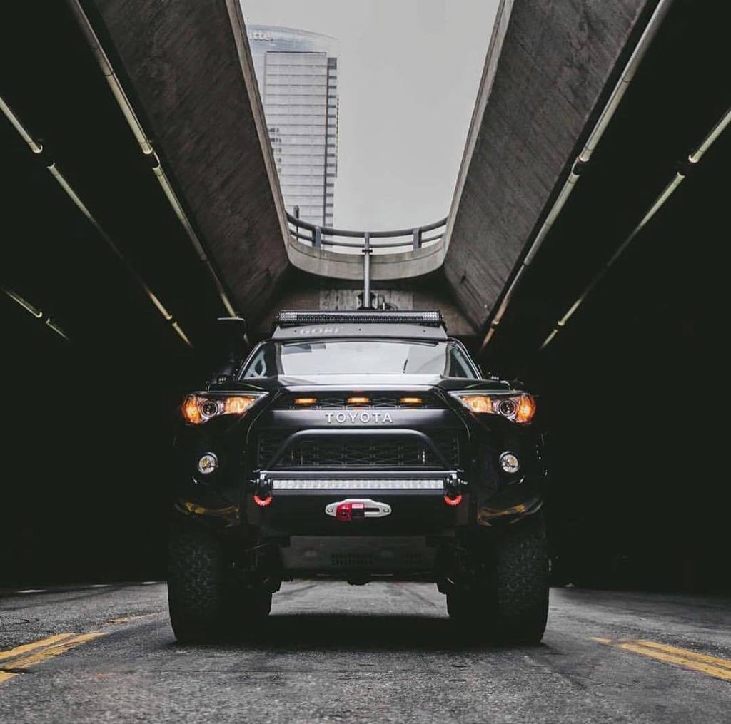 Out of the shadows. (📷: @dabeastrnr) #frontiertoyota ift.tt/2uEgF31