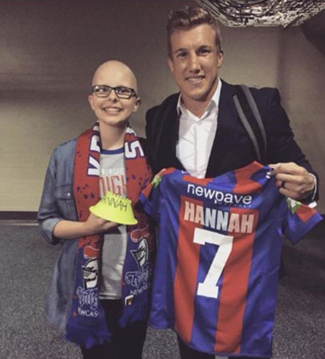 mattrich07's tweet photo. This is what life is all about. Well done Trent Hodkinson. What an absolute champion of a bloke should be more like him @GrillTeam https://t.co/R1yeiyaQSM