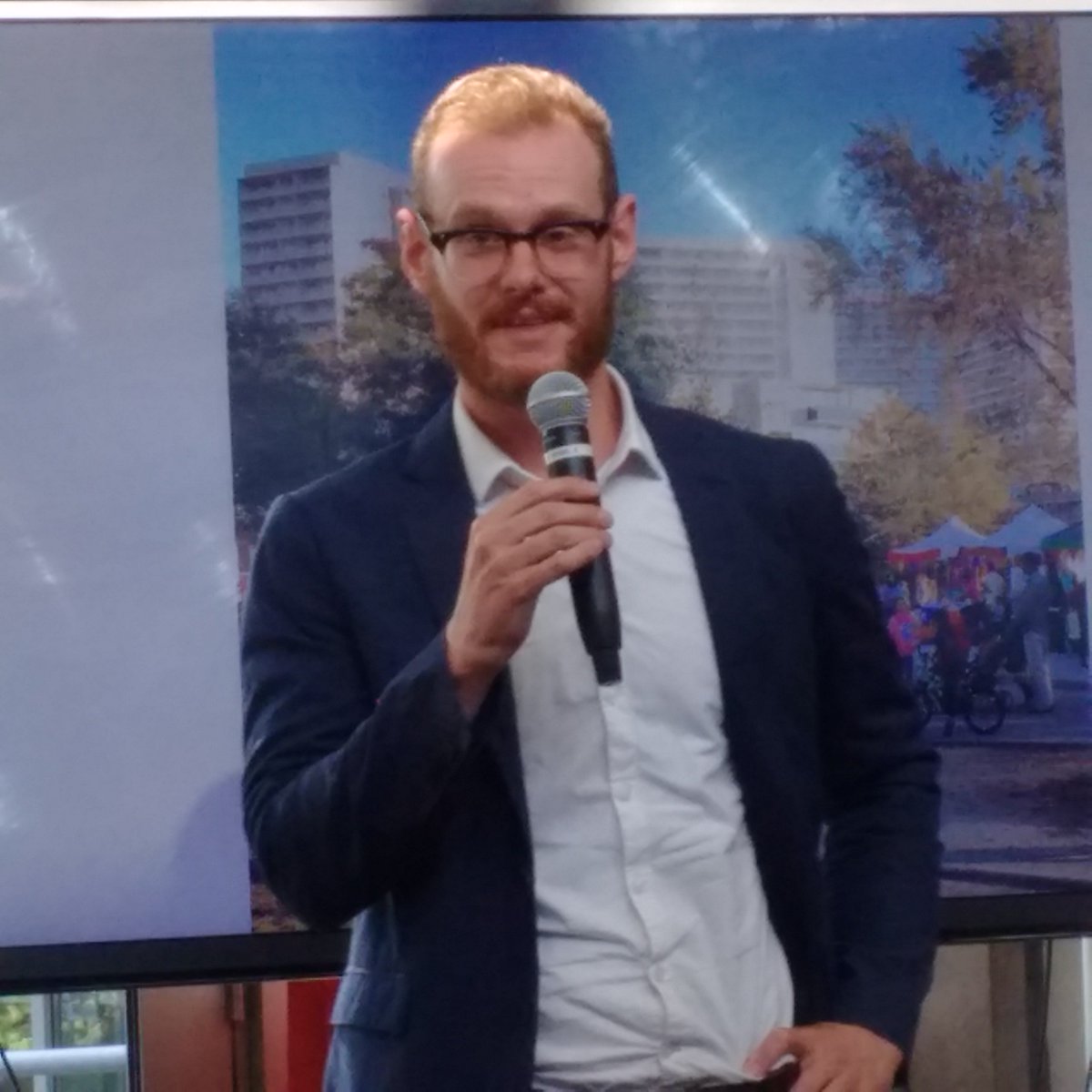 Diane_Dyson's tweet photo. Toronto's Residential Apartment Commercial Zone is now approved. 400+ sites operating, allowed as a right. #RACzone https://t.co/GZwgDaJnGR