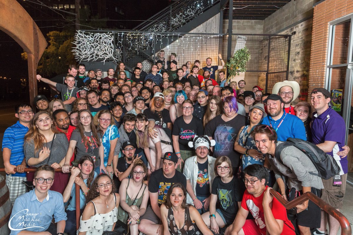 DarkBowler's tweet photo. The @RoosterSpeak MUP this year was amazing as always. Thanks to @Newbs28 and admins for putting it on. #RTXAustin #RTX2017 #ToManyToTag https://t.co/bJWUEUa3kf