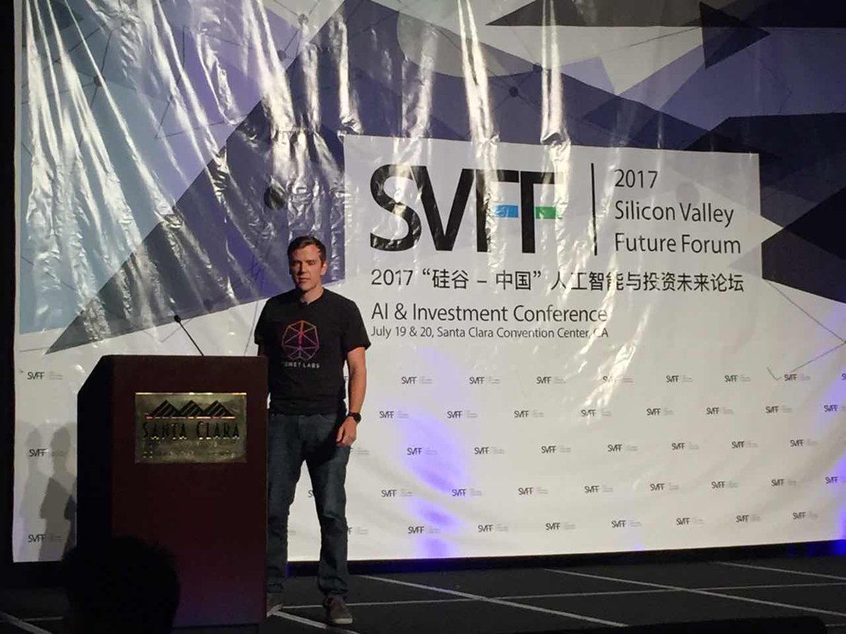 SVFutureForum's tweet photo. @adamhkell shares how @CometLabs are looking for the next #Uber, #Airbnb!! https://t.co/cfZG6jDnaJ