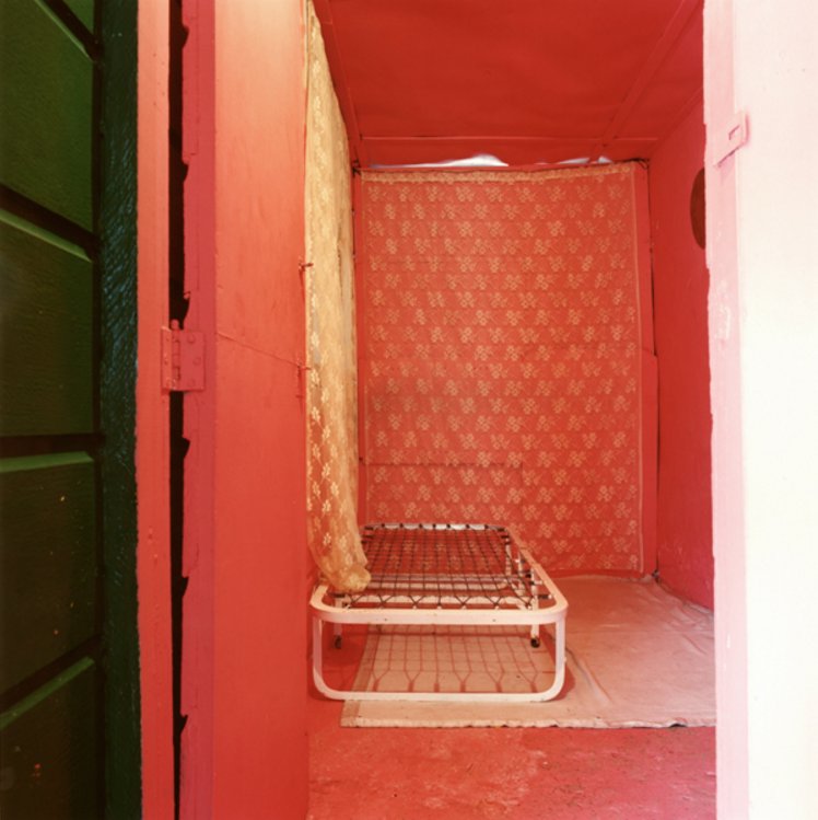 archistar1's tweet photo. #Livetheworld
Wijnanda Deroo, Curacao, Guest Room, 2000 https://t.co/XG1o6jmpIN