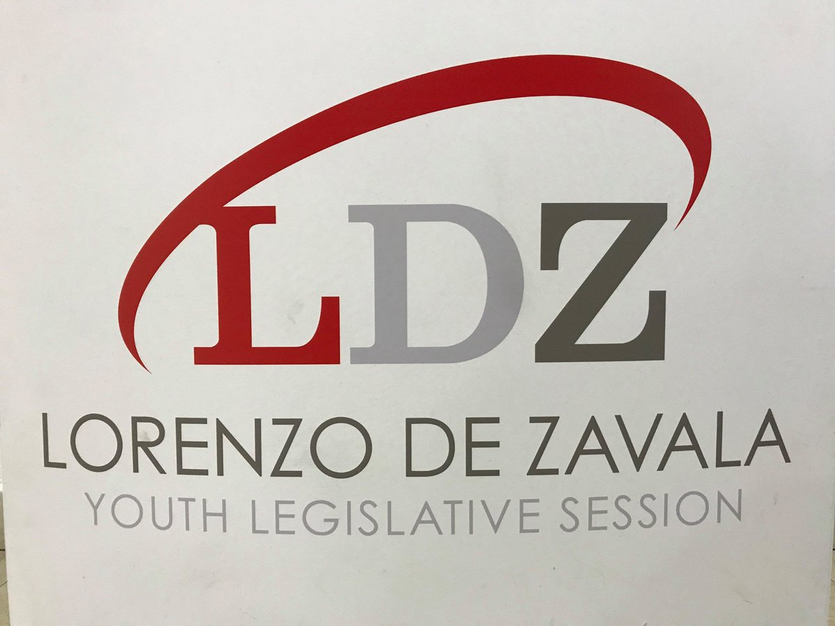 ColegioBrader's tweet photo. Felicitamos al grupo de estudiantes de 10° y 11° que representaron al #ColegioBrader en el Lorenzo De Zavala Youth Legislative Session, https://t.co/swasJS4Icg