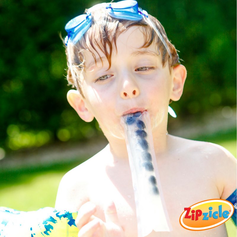 Zipzicle1's tweet photo. #Zipzicles keep kids cool on the hottest of days. https://t.co/bDtKOLd8ib