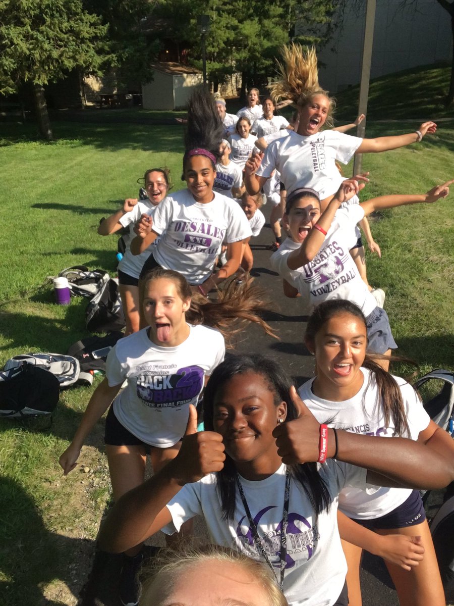 diana_E5's tweet photo. #ItsLitAtWitt @wittenbergvb @stallionsVB please retweet to help us win!!!! https://t.co/VJRFMO3i3Q
