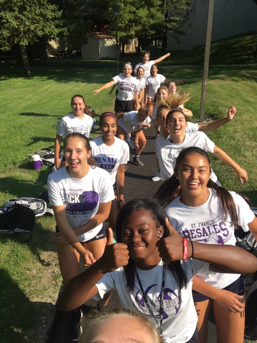 diana_E5's tweet photo. #ItsLitAtWitt @wittenbergvb @stallionsVB please retweet to help us win!!!! https://t.co/VJRFMO3i3Q