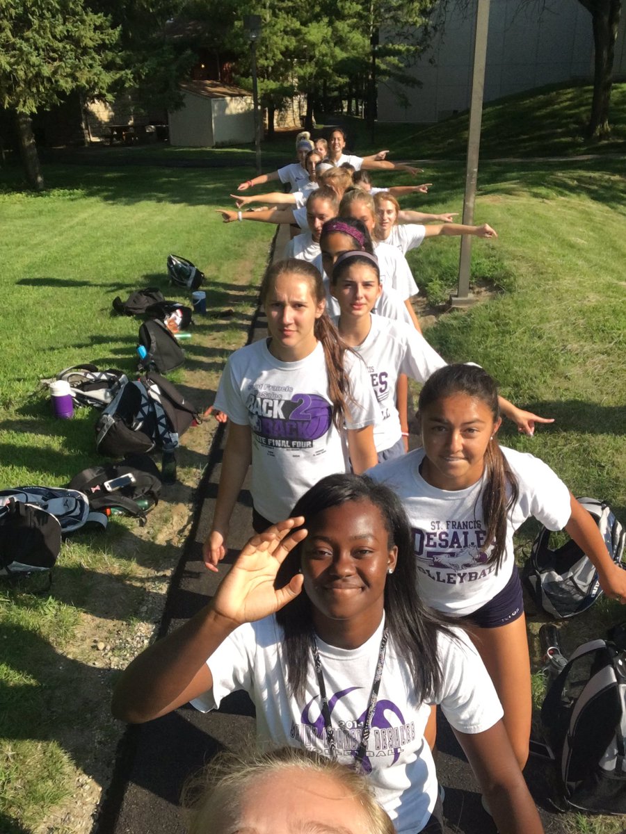 diana_E5's tweet photo. #ItsLitAtWitt @wittenbergvb @stallionsVB please retweet to help us win!!!! https://t.co/VJRFMO3i3Q