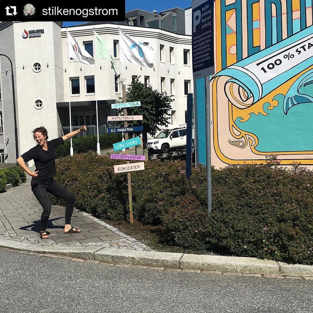 CafeSaus's tweet image. #Repost via @stilkenogstrom ・・・
Prep time! 🛠
I morgen starter byfesten på @hermetikkenogsvanketorget. Fra 15-20 ka… ift.tt/2uE7tvP