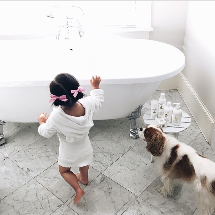 Perfect for little ones' sensitive skin. Gift new parents worry-free bathtimes with <a href="/Washwithwater/">Wash with Water</a>  bath sets on Gift in Time.