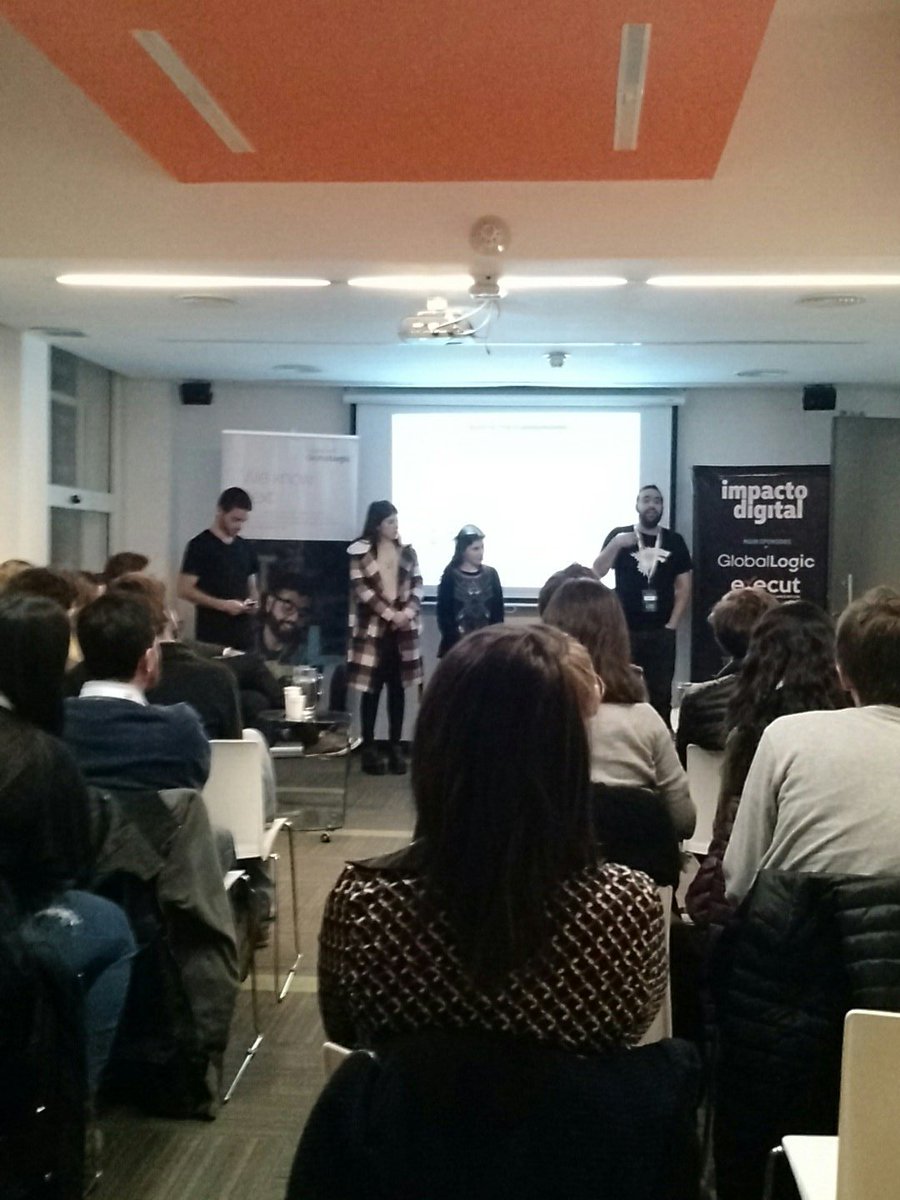 Dan_Castelli's tweet photo. Presentación del proyectos de #impactodigital en @Globallogic_LA. Grandes soluciones para tristes (pero reales) problemáticas de la sociedad https://t.co/ZaxUkUZxaE