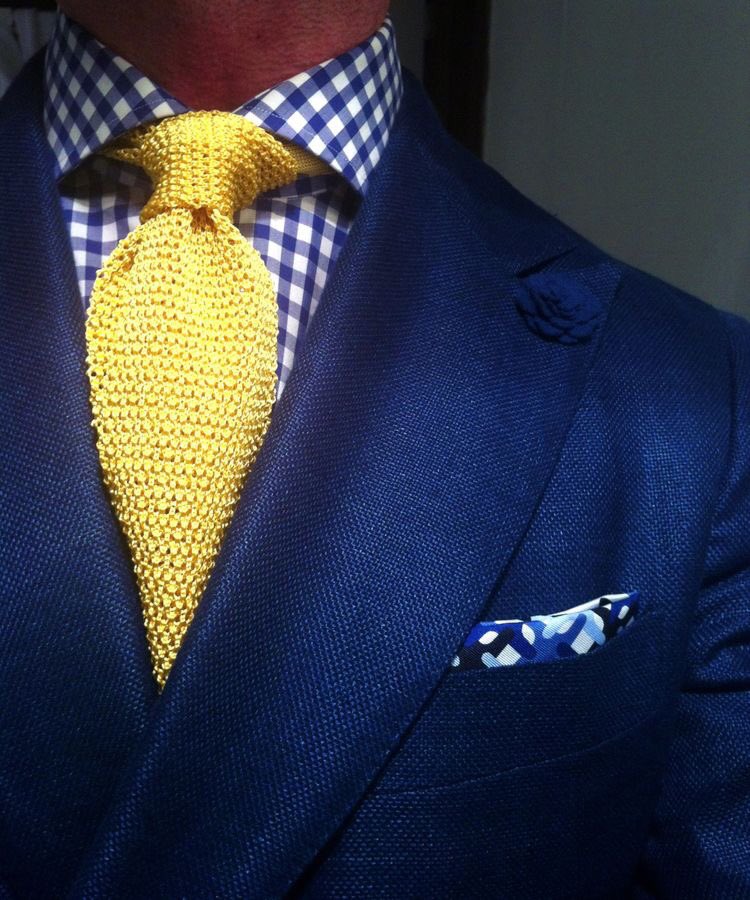 ImforStyle's tweet photo. Don't be shy to add a little Color to your attire today!
#menstyle #menstyleinspiration #imforstyle https://t.co/hbDJr3JhOW https://t.co/5xruVHEWQV
