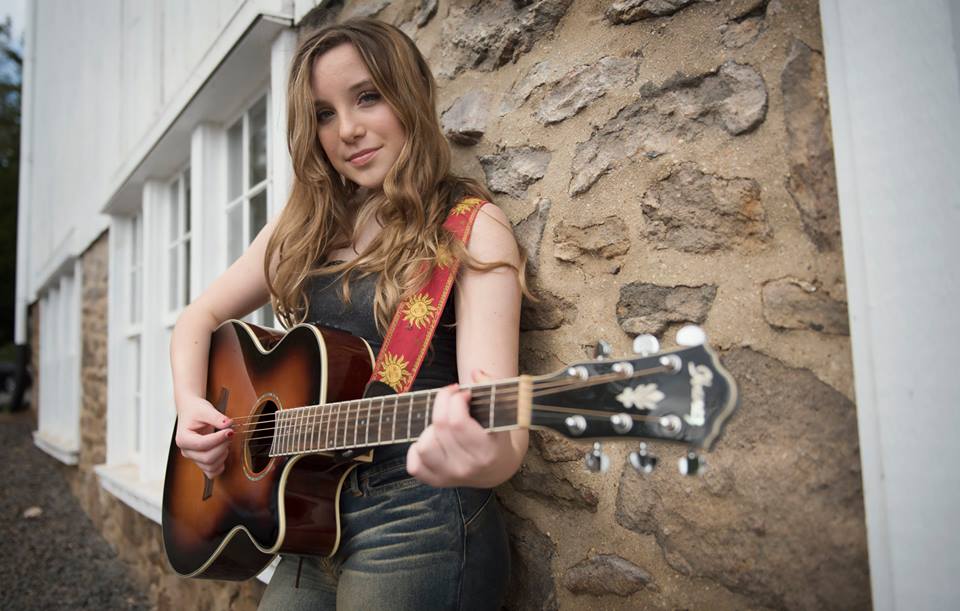 Kickingeaglepr's tweet photo. BAILEY JAMES SAYS "THANK YOU" COUNTRY RADIO #KFAV #KWWR #KWHW #KXOX #KSMA #KRRV #WDNB
#RunGirl video 106,671 views https://t.co/rDOnIMtkve https://t.co/Qda8SAOplk