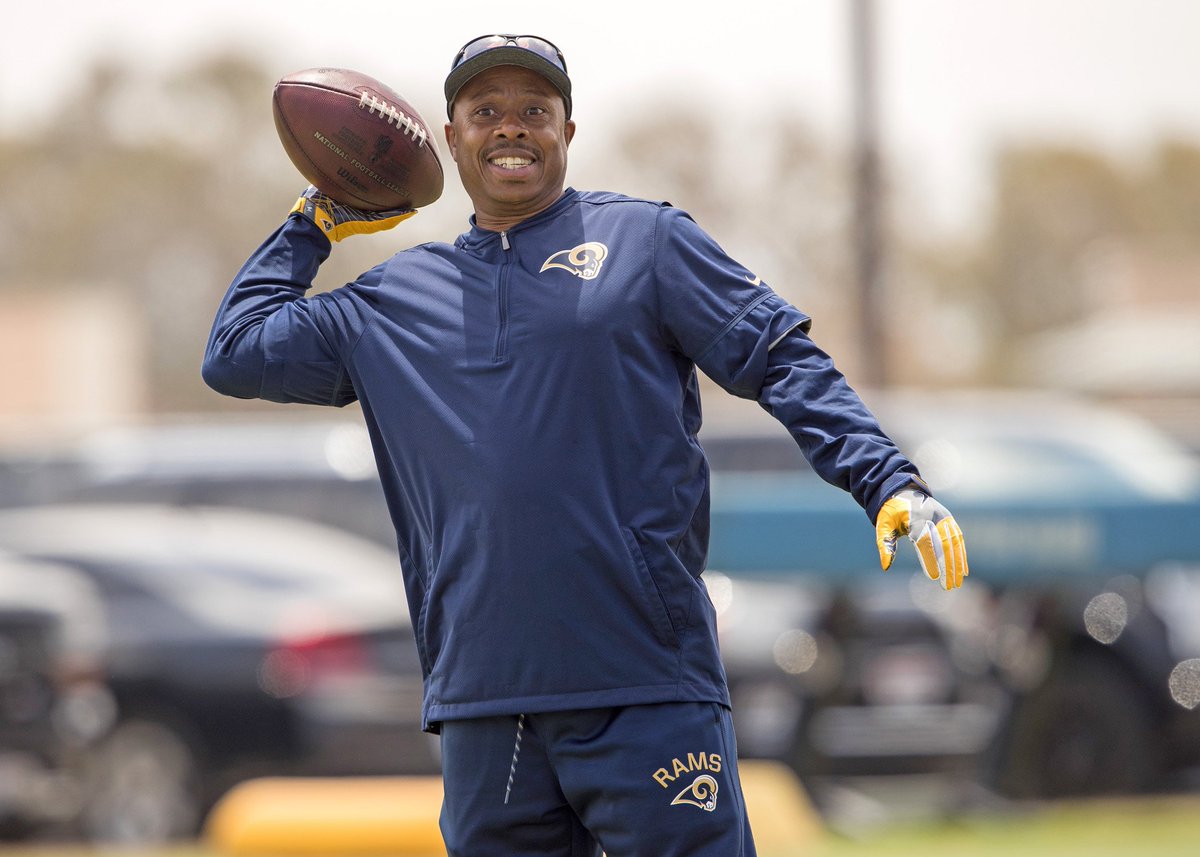 LAStandardNews's tweet photo. Crenshaw High School’s Eric Yarber grew up a huge @RamsNFL
 fan. Today he is the team’s wide receivers coach. https://t.co/qR6XIdDDjd https://t.co/40P5BS3hU3