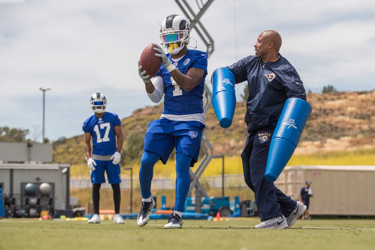 LAStandardNews's tweet photo. Crenshaw High School’s Eric Yarber grew up a huge @RamsNFL
 fan. Today he is the team’s wide receivers coach. https://t.co/qR6XIdDDjd https://t.co/40P5BS3hU3