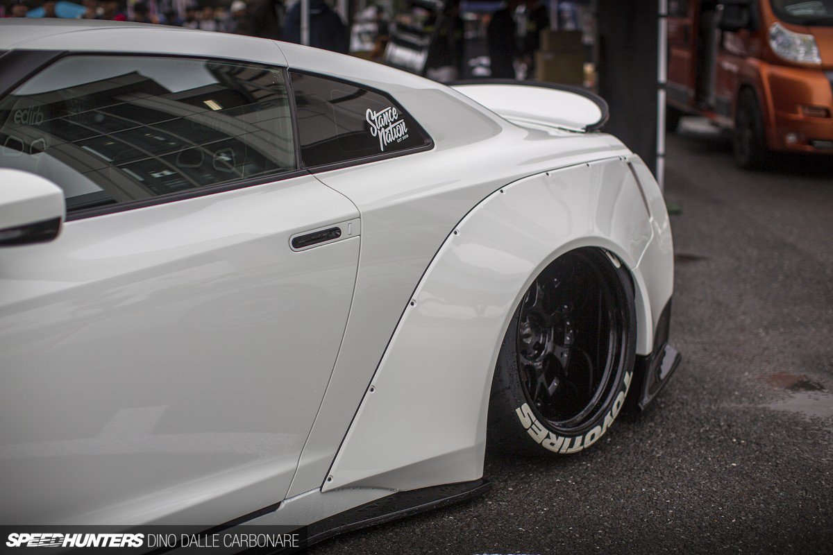 MetroNissanRed's tweet photo. Dominate the road on &amp; off the track in the 2017 #Nissan #GTR! 
Experience its true power HERE: https://t.co/QlKIRvbaN8 // 📸: @speedhunters https://t.co/hrtae3Pk4r