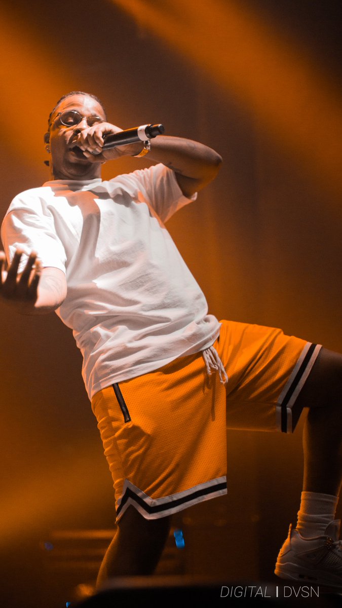 stephenlaflare's tweet photo. @AziziGibson sold out the #thenovodtla https://t.co/2Zi36q8SnL