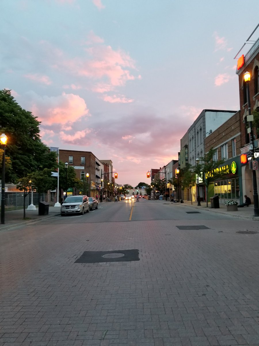 we_supportlocal's tweet photo. Lots of great #local places Downtown #Barrie . Explore your city &amp;  #supportthelocals https://t.co/SrrhLMGkQs