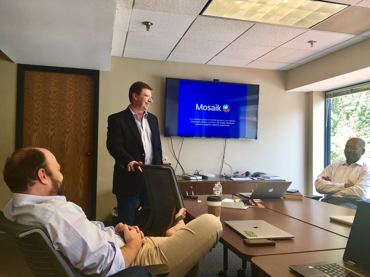 Brian Darr, Memphian and CEO of <a href="/MosaikGlobal/">Mosaik</a> , a global telecom BI firm, spoke with <a href="/Start_Co/">Start_Co</a> today. Great insights for <a href="/TruckDriverPowr/">Truck Driver Power 🇺🇸</a>