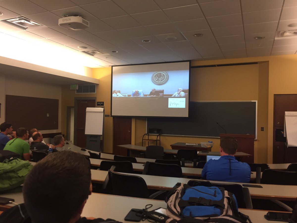 robertguard's tweet photo. Thought provoking Faculty Panel #GSBC2017 https://t.co/3CoqNfrdHP