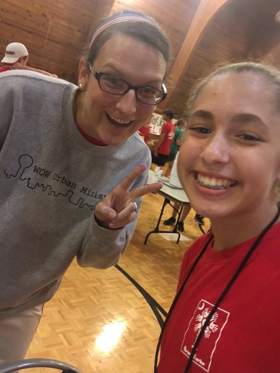 petedavisss's tweet photo. SHOUT OUT TO SHOUT OUT SARAH FOR SHOUTING OUT THE SHOUT OUTS! @GraceWorksSC #graceworks2017 https://t.co/fQK8IQvYWB