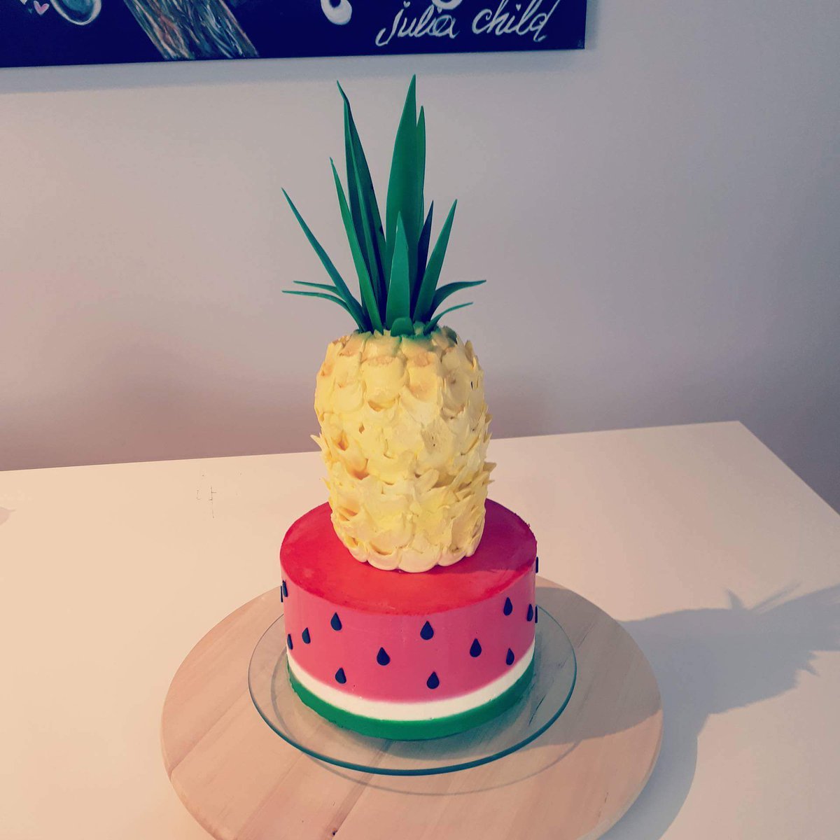 lesucreaufour's tweet photo. #cremeaubeurre #toutencremeaubeurre #melondeau #ananas #gateau #gateau3d https://t.co/D3hPLhQ63G