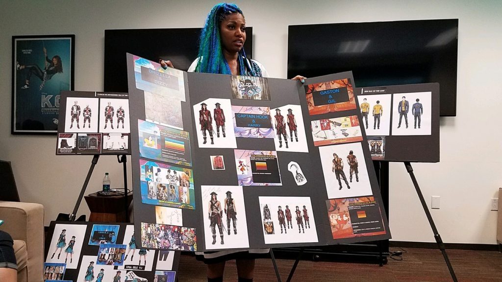 MamasGeeky's tweet photo. All About The Costumes of Descendants 2 From Designer Kara Saun | #Descendants2 #D2Deets https://t.co/JdUM3D59wJ https://t.co/tx0egjb43o