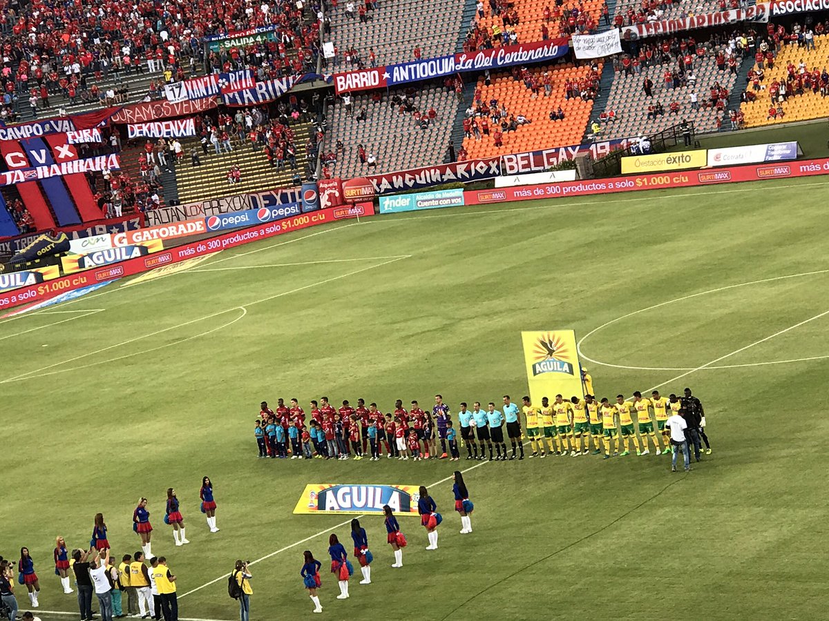 EstirpePoderosa's tweet photo. Siempre acompañándote #PoderosoDIM
#DIMvsHuila #VamosMedellín
Ojalá fuera cierto que #MarrugoNoSeva https://t.co/3mBa3ZjnSz