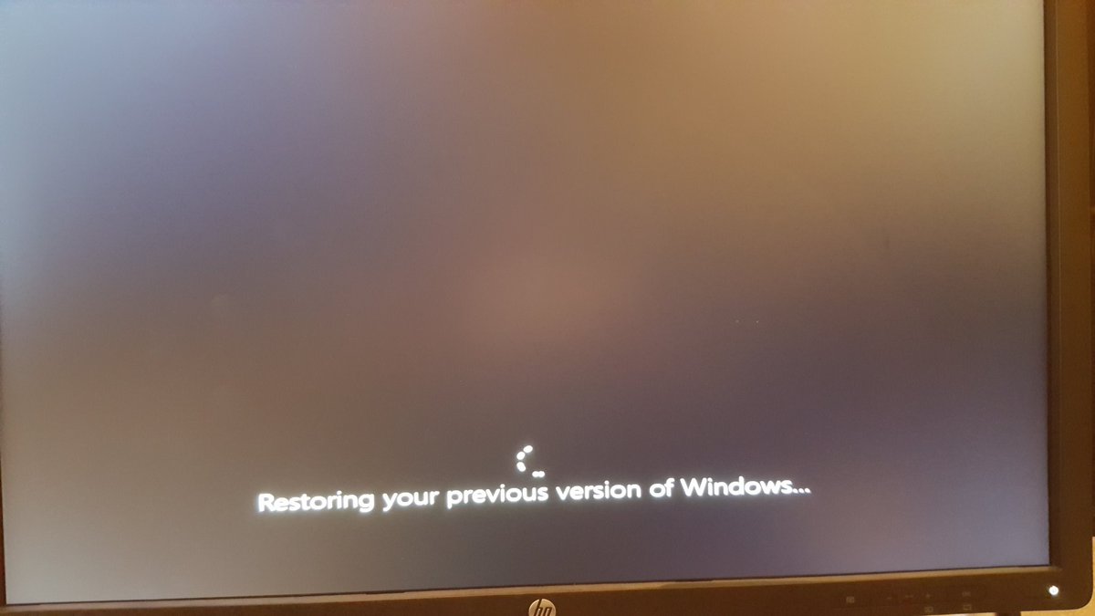 Kr0nusAlphaGeek's tweet image. Rolling back the #Windows10 #CreatorUpdate as it totally broke any audio recording for the @BThanBTI #Podcast.  Hopefully this will fix it.