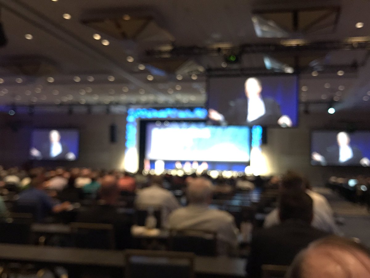 chadcoe's tweet photo. Chad is at the compliance meeting @kmichaelkeefe #2017connect @firstallied #pictureisproof https://t.co/aXW2UZPADx