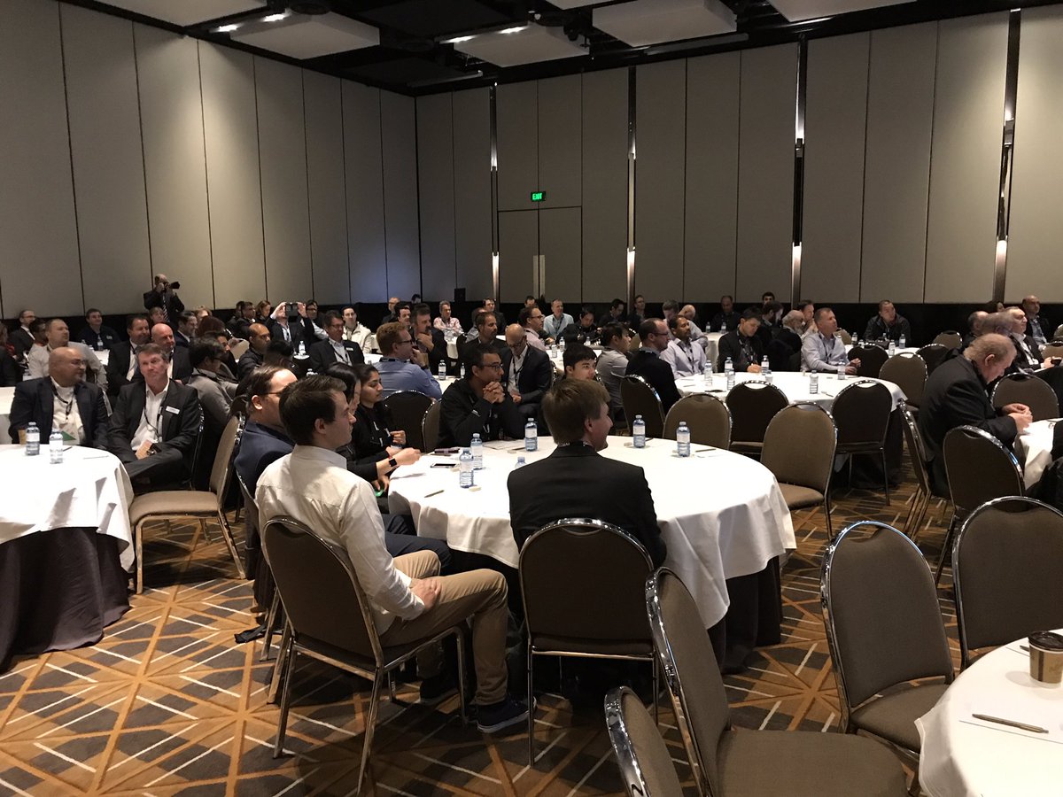 jkmtng's tweet photo. Full house in Melbourne Crown Convention Centre. #Interchange17 #GoIvanti #PowerofUnifiedIT https://t.co/wCxWQhjjPG